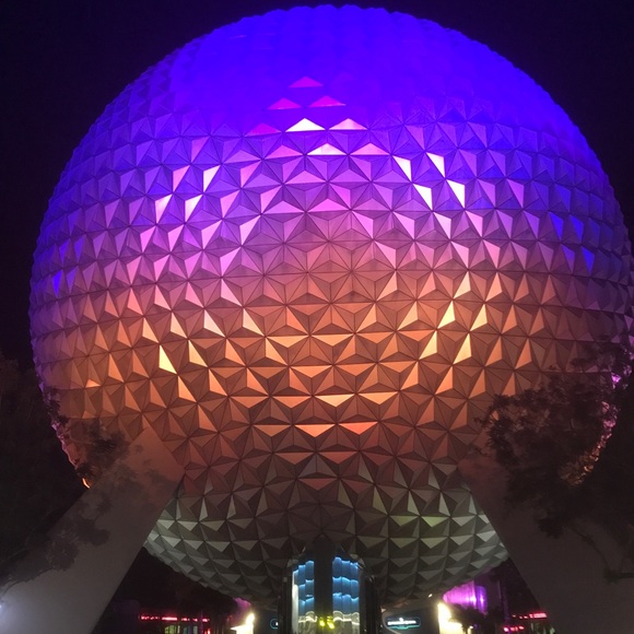 Hello - Picture 1 of 1